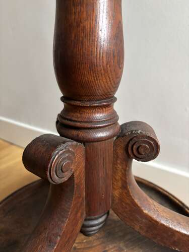 A Regency oak hall stand