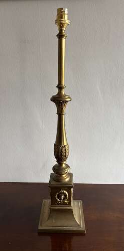 An Edwardian table lamp.