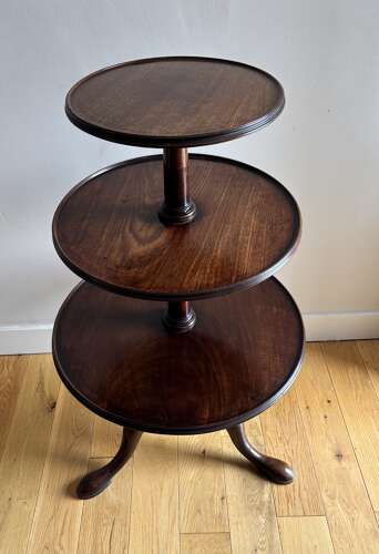 A George III mahogany dumb waiter