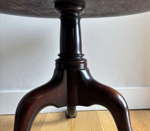 A George III mahogany dumb waiter