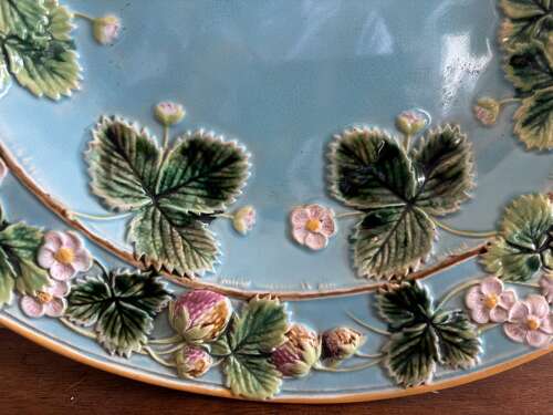 A Majolica Strawberry Dish